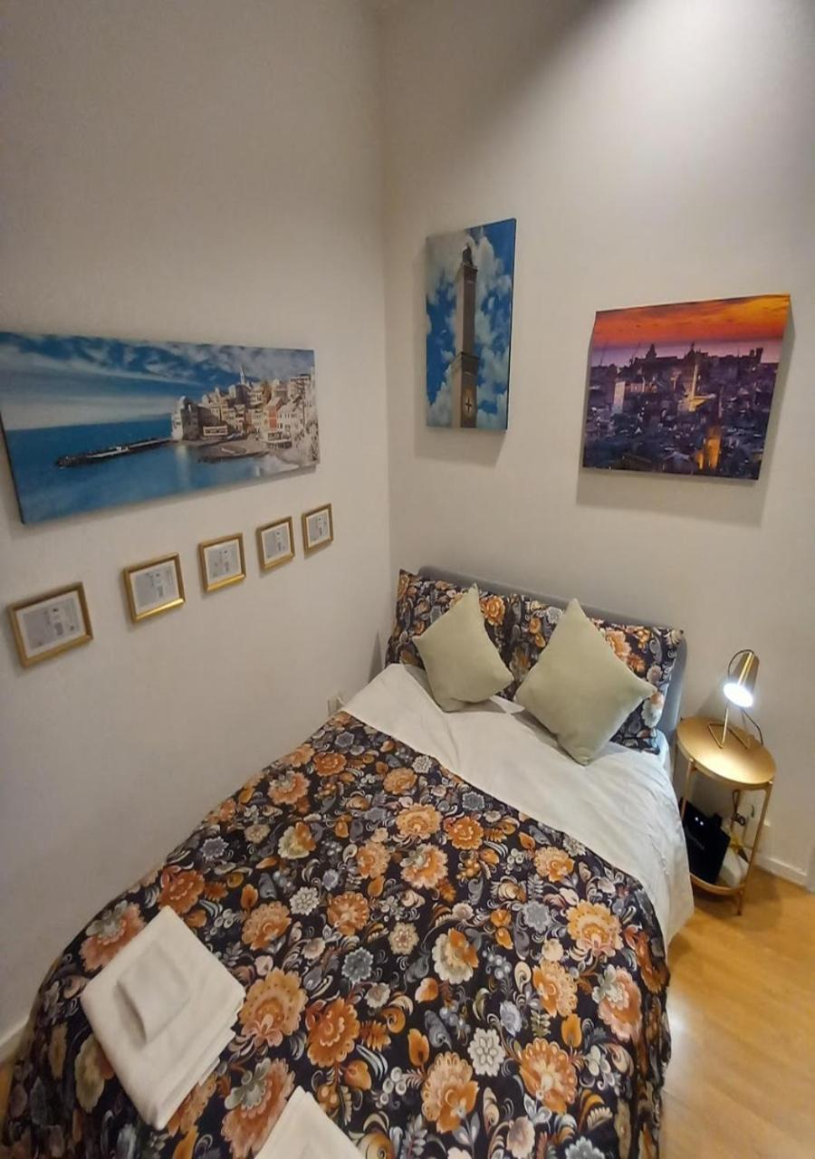 Ferienwohnung Aquarium Central Loft Genua Exterior foto